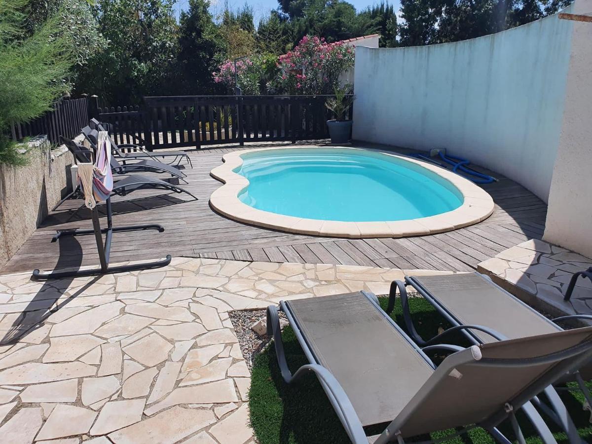 Charmant Logement Avec Piscine Saint-Feliu-d'Avall Eksteriør bilde